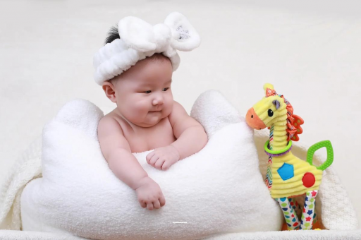 屯昌4个月宝宝发育标准 屯昌4个月宝宝发育标准